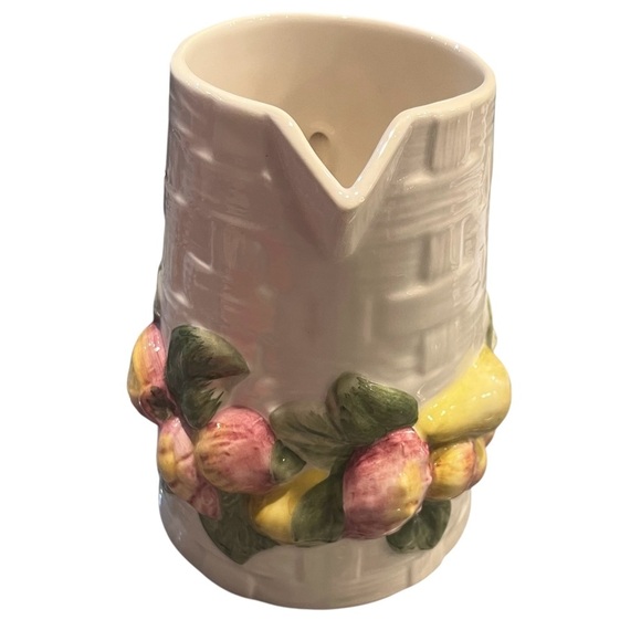 Vintage Italian Majolica Basketweave Pitcher Dimensional Fruit Signed - Picture 4 of 9